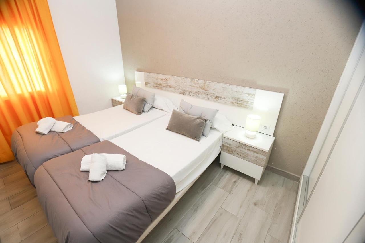 Appartamento Differentflats Samoa Salou Esterno foto